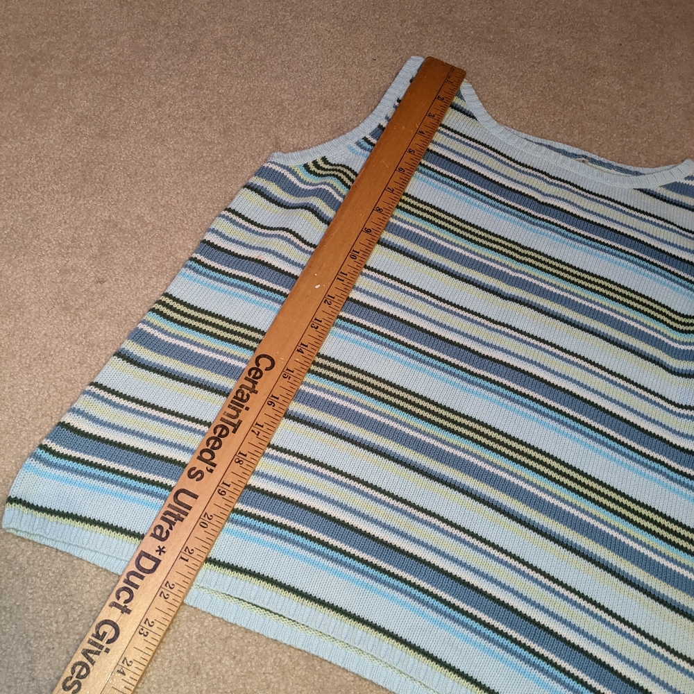 Eddie Bauer blue striped sleeveless top - Picture 8 of 11